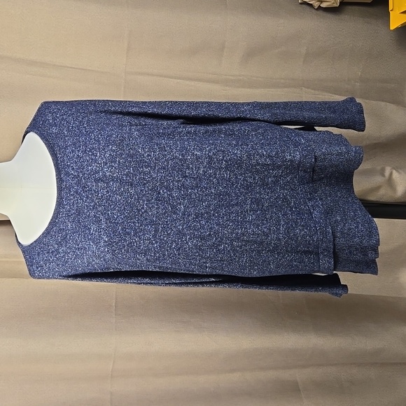 Long Tall Sally blue asymmetrical long sleeve lightweight sweater, size medium - Picture 1 of 10